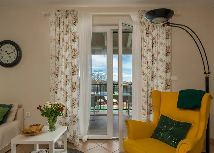 Villa Laura *