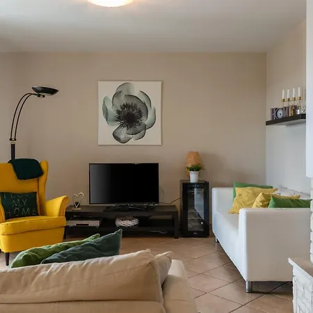 Laura Holiday home