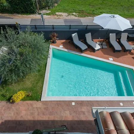Villa Laura *